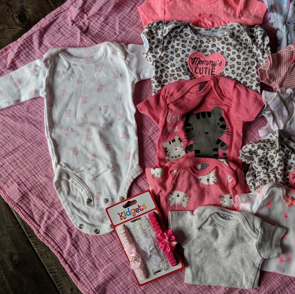 NB Girls Lot - Picture 3 of 8